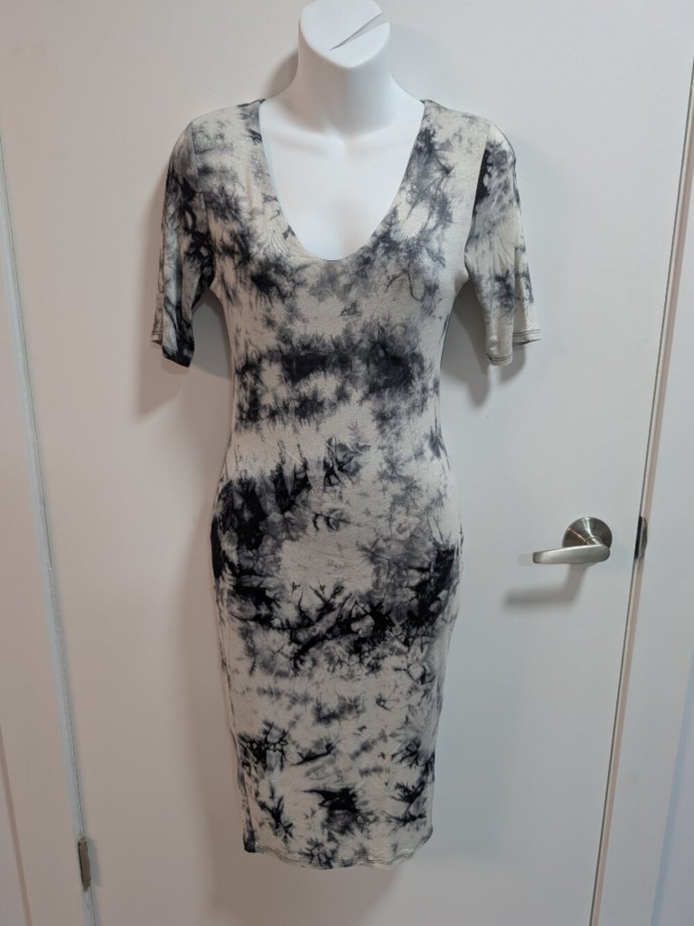 NEW Tie-Dye Bodycon Midi Pencil Dress